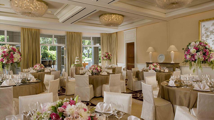 wedding party beverly hills luxury restaurant