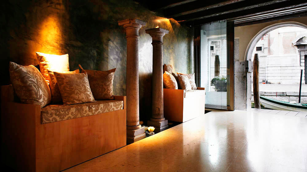luxury venice hotel lobby visit italia