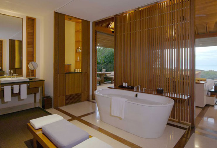 white bathtub caribbean villas bathroom