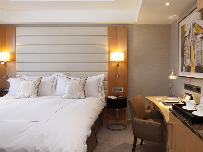 luxury room conrad resort city hotel in london