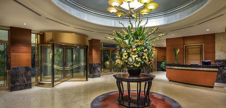 entrance loby five star luxury hotel singapore