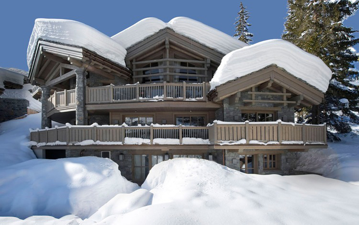 beautiful and unique ski chalet in French alpes