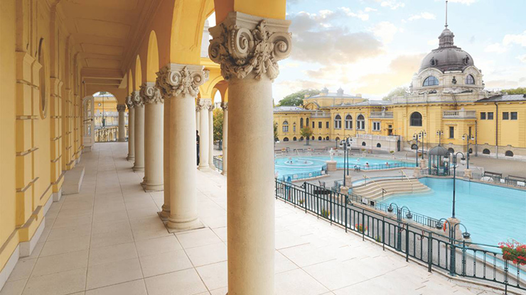 budapest holiday thermal bath relaxation