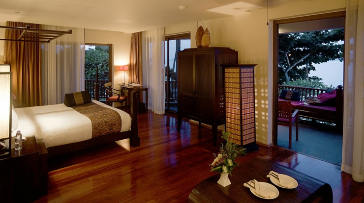 wooden furnished suite sea view anantara bophut resort