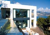 outdoor living luxury vacation home to rent south France