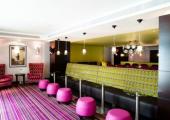drink in lobby bar hostel safestay in London
